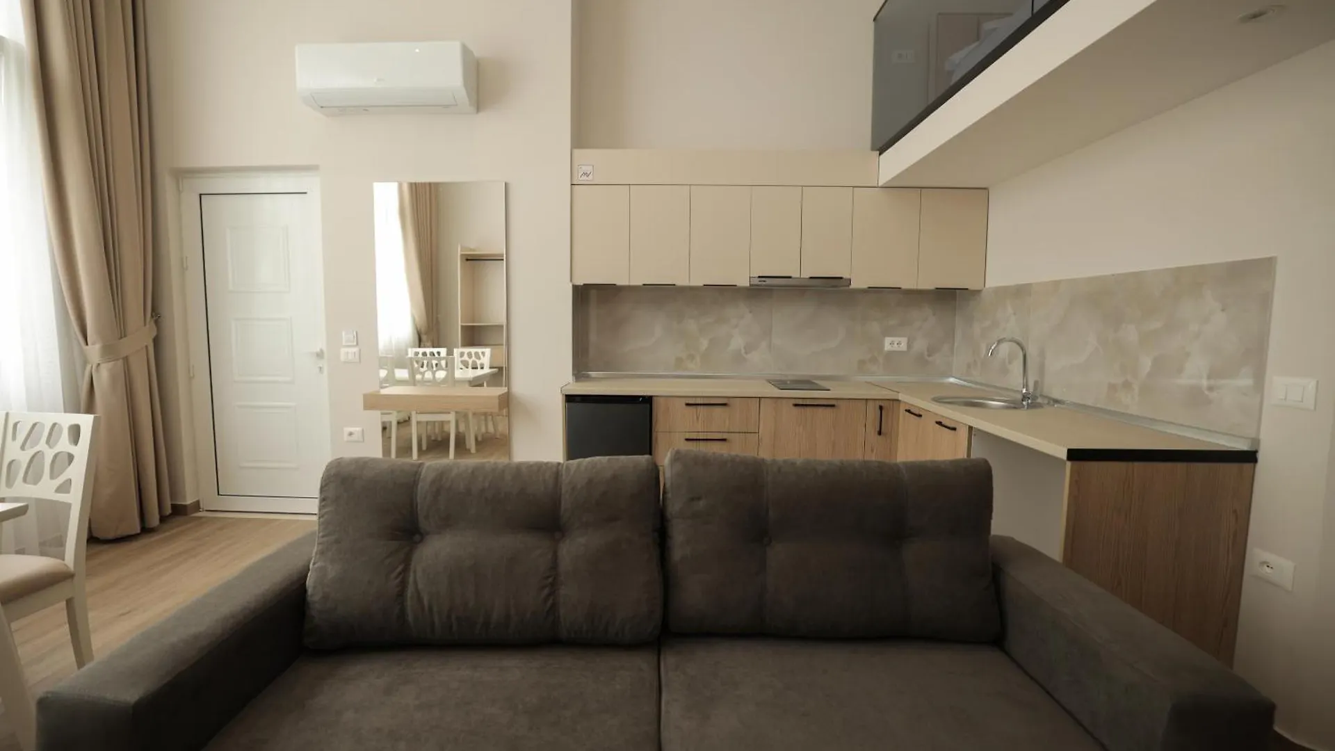 Duplex City Δυρράχιο Αλβανία