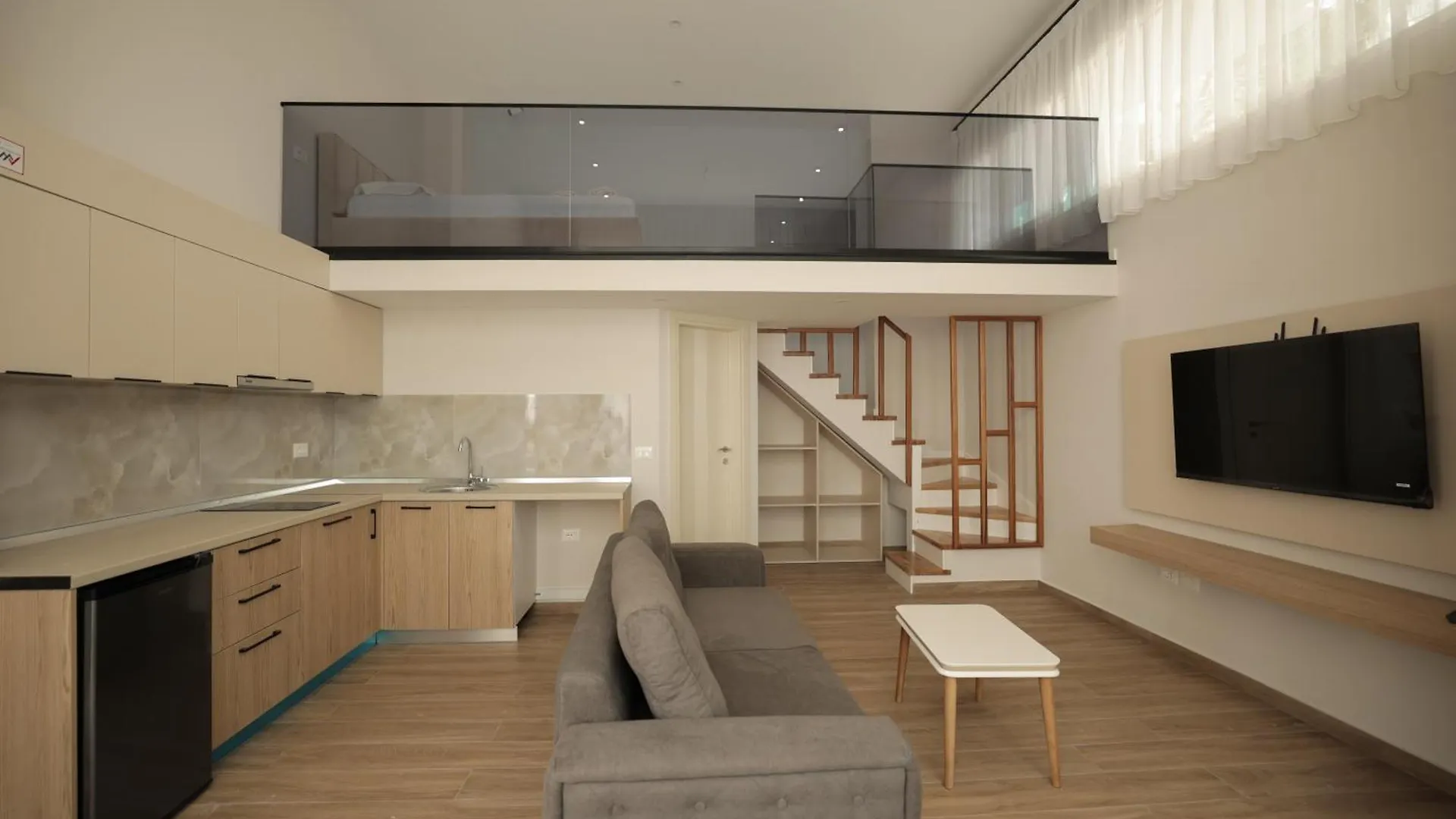 Duplex City Δυρράχιο 0*,  Αλβανία